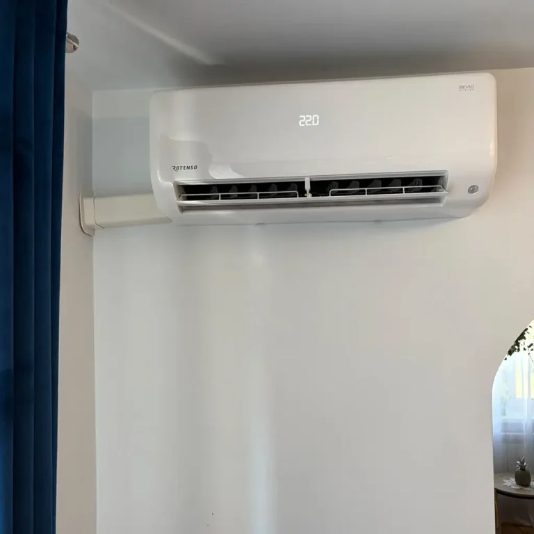 klimatyzator do ogrzewania, zamontowany w jadalni